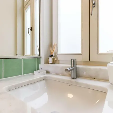 Downtown Santa Justa By Homing Apartment Lisbon